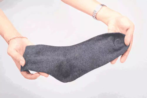 好鞋配好袜，徒步穿行更舒适